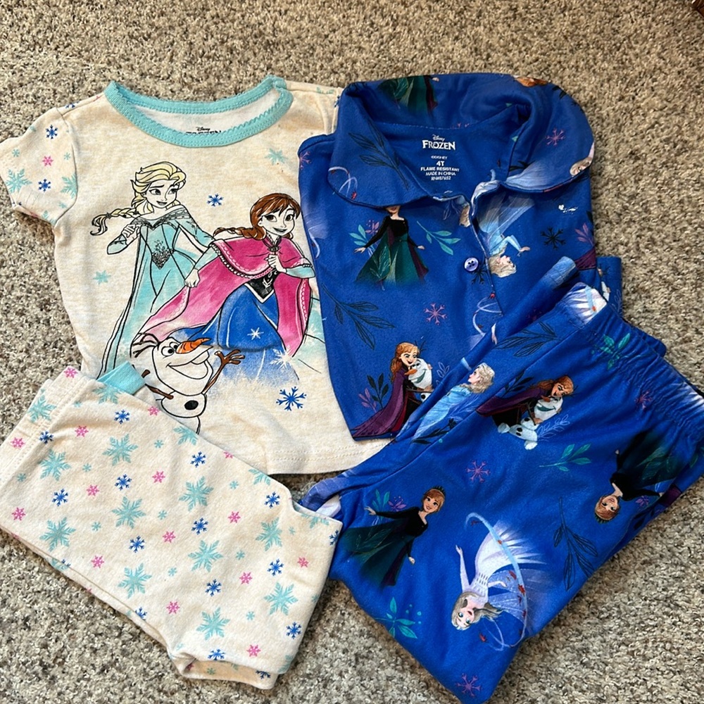 2 Pairs of Frozen Toddler Pajams